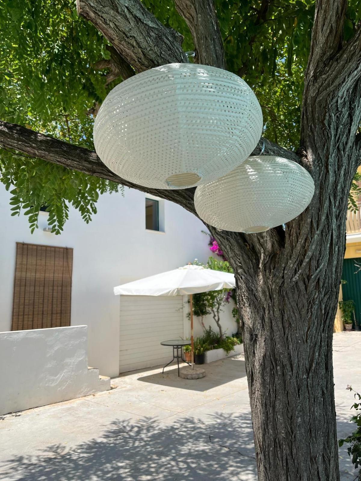 Dabbanna Guest House Chiaramonte Gulfi Bagian luar foto