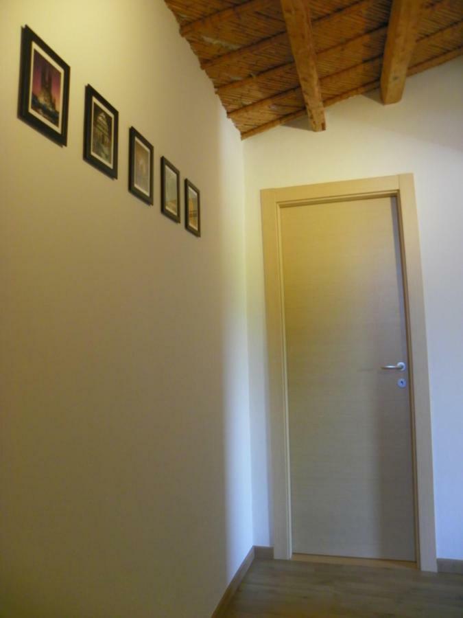 Dabbanna Guest House Chiaramonte Gulfi Bagian luar foto