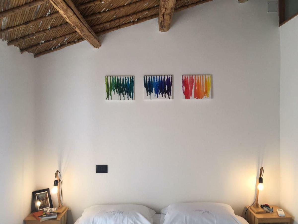 Dabbanna Guest House Chiaramonte Gulfi Bagian luar foto