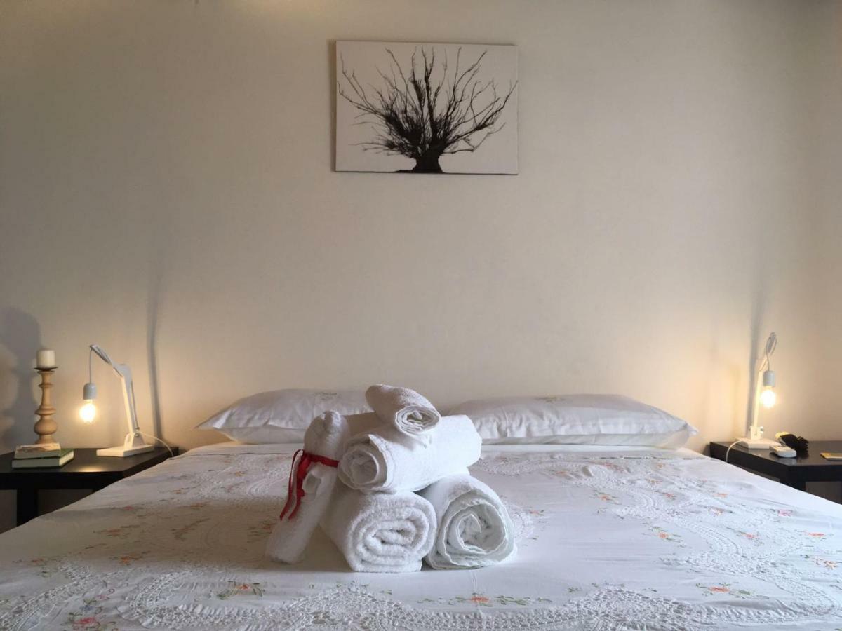 Dabbanna Guest House Chiaramonte Gulfi Bagian luar foto