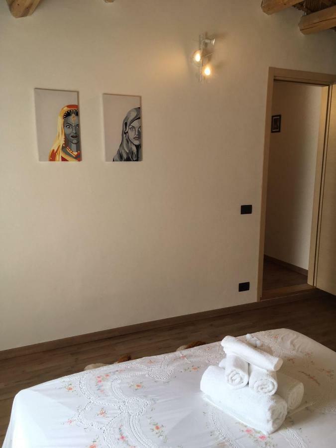 Dabbanna Guest House Chiaramonte Gulfi Bagian luar foto